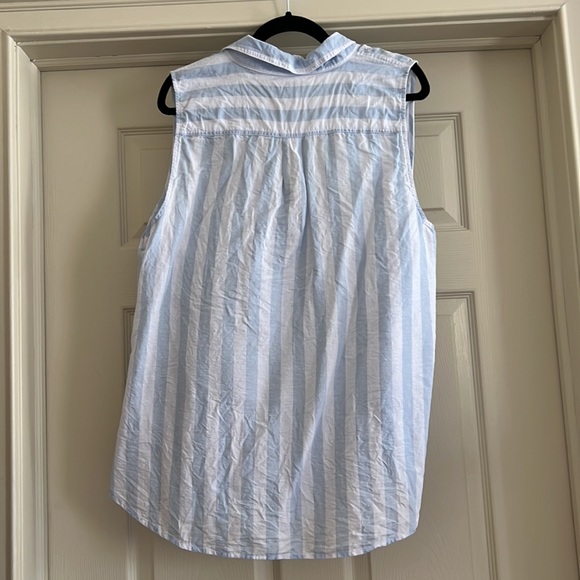 J. Crew factory - women’s linen sleeveless blouse - great condition - size XXL - Picture 2 of 6